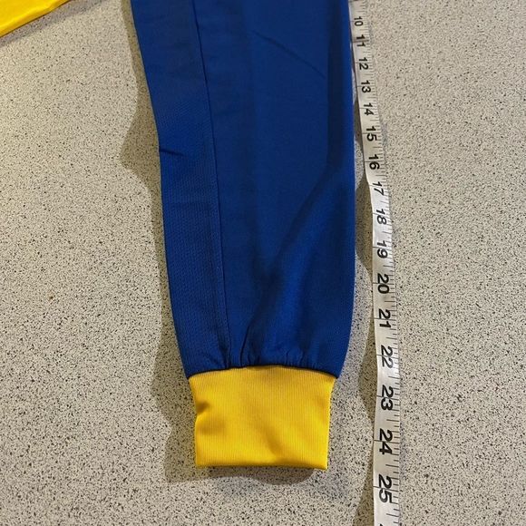 NWT Umbro long sleeve #7 jersey - Picture 4 of 8